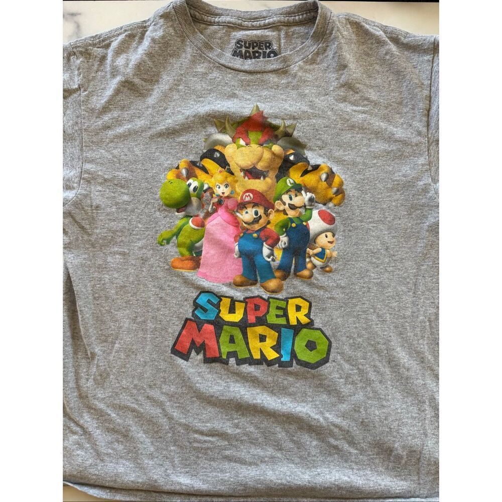 Super Mario Brothers M hybrid Princess Peach Luigi short sleeve grey crew neck t